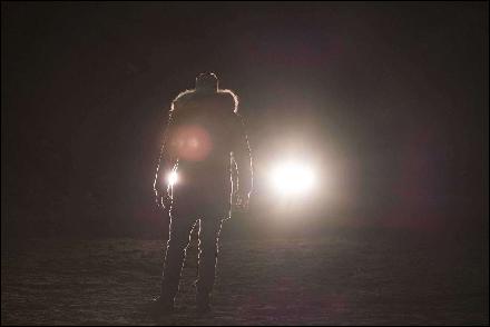resident-alien-106-12 (1200x800, 52 kБ...)