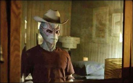 resident-alien-e1601 (500x311, 20 kБ...)